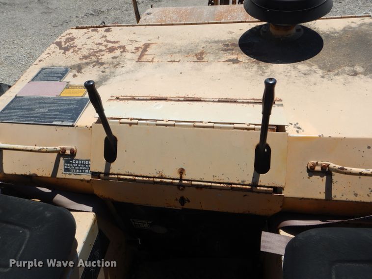 image for item DF3070 Ferguson 46A double drum roller