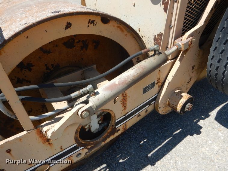 image for item DF3070 Ferguson 46A double drum roller