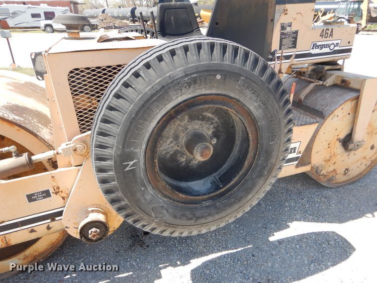 image for item DF3070 Ferguson 46A double drum roller