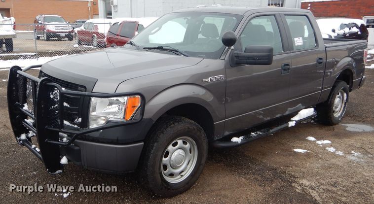 image for item DF3071 2013 Ford F150 XL  SuperCrew pickup truck