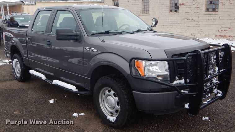 image for item DF3071 2013 Ford F150 XL  SuperCrew pickup truck