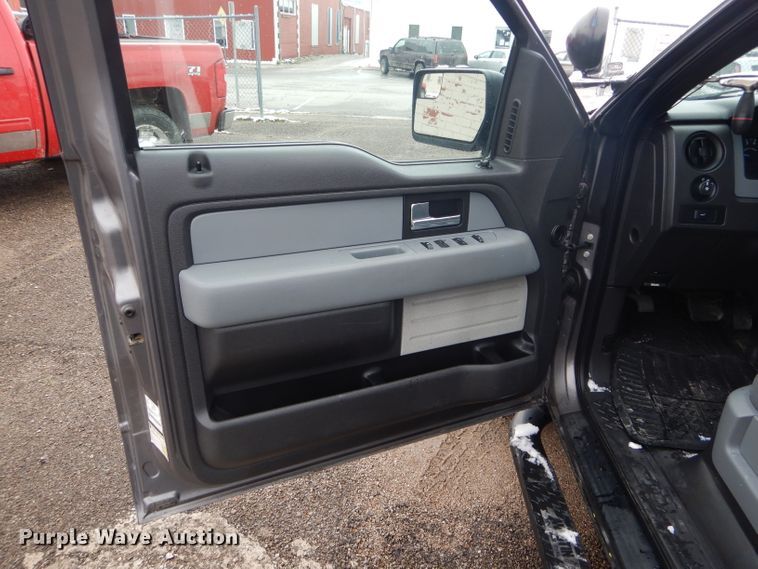 image for item DF3071 2013 Ford F150 XL  SuperCrew pickup truck