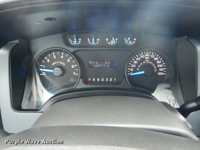 image for item DF3071 2013 Ford F150 XL  SuperCrew pickup truck