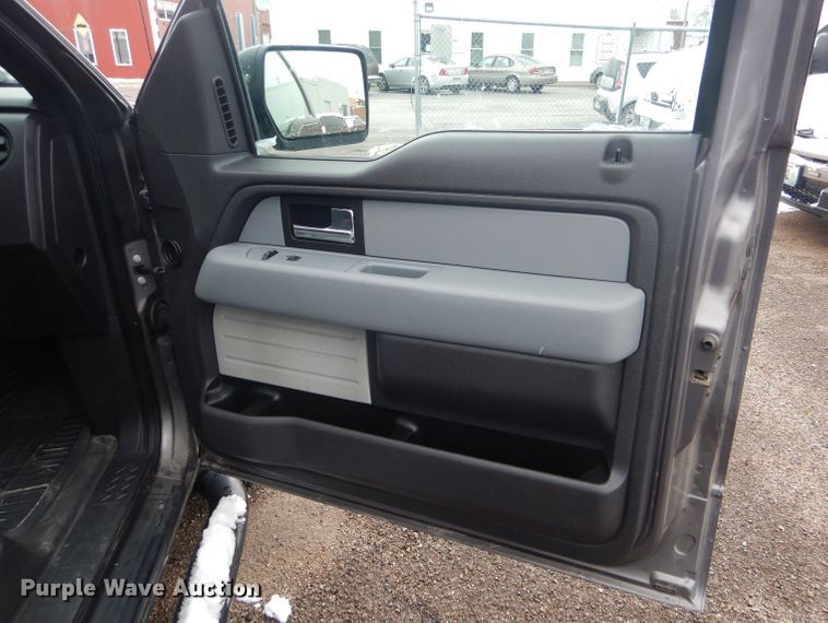 image for item DF3071 2013 Ford F150 XL  SuperCrew pickup truck