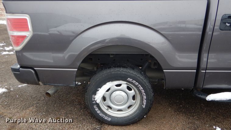 image for item DF3071 2013 Ford F150 XL  SuperCrew pickup truck