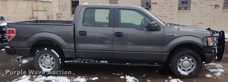 image for item DF3072 2013 Ford F150 XL  SuperCrew pickup truck