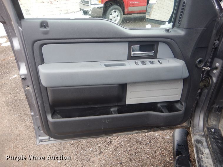 image for item DF3072 2013 Ford F150 XL  SuperCrew pickup truck