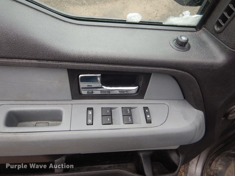 image for item DF3072 2013 Ford F150 XL  SuperCrew pickup truck