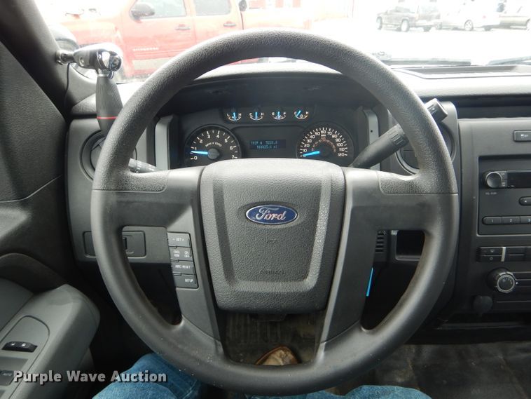 image for item DF3072 2013 Ford F150 XL  SuperCrew pickup truck