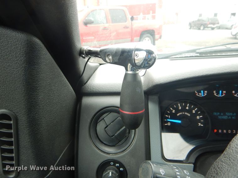 image for item DF3072 2013 Ford F150 XL  SuperCrew pickup truck