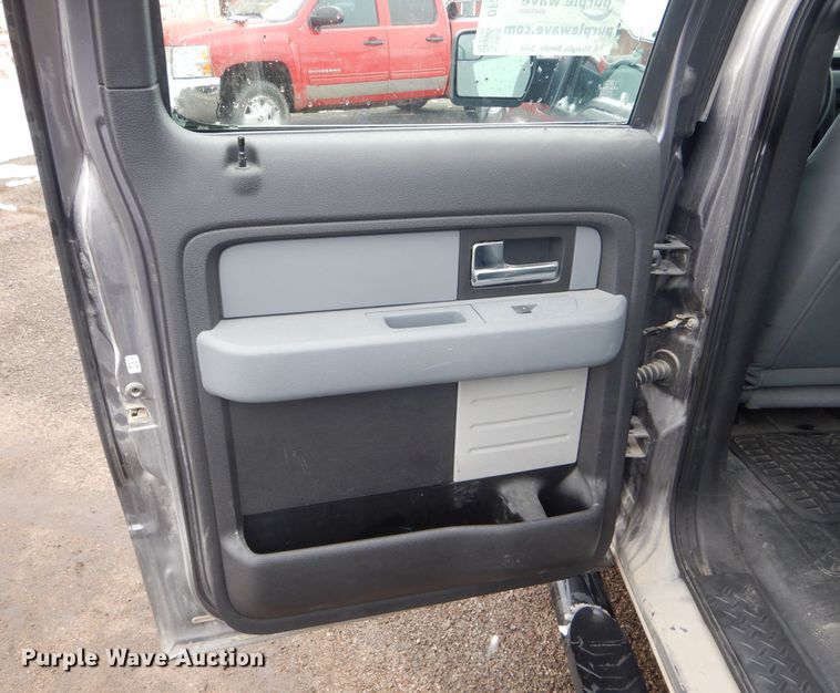 image for item DF3072 2013 Ford F150 XL  SuperCrew pickup truck