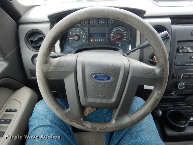 image for item DF3073 2010 Ford F150 XL  SuperCab pickup truck