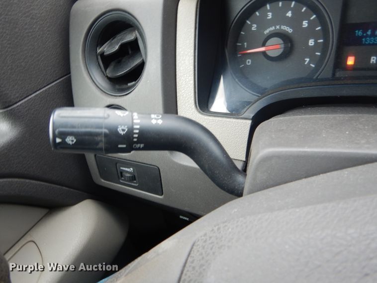 image for item DF3073 2010 Ford F150 XL  SuperCab pickup truck