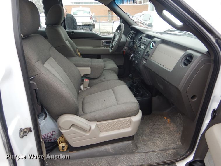 image for item DF3073 2010 Ford F150 XL  SuperCab pickup truck