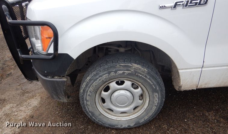 image for item DF3073 2010 Ford F150 XL  SuperCab pickup truck