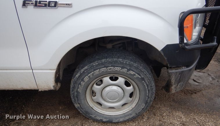 image for item DF3073 2010 Ford F150 XL  SuperCab pickup truck