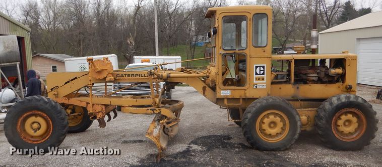 image for item DF3074 1966 Caterpillar 120 rigid frame motor grader