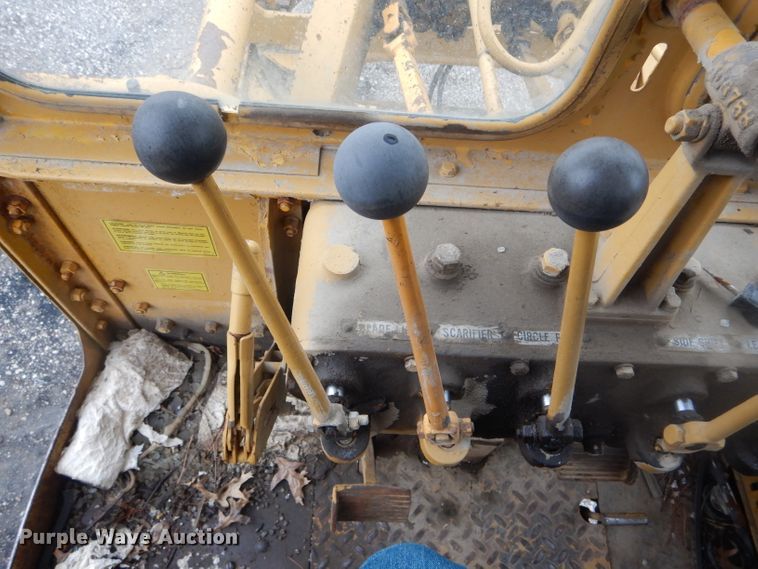 image for item DF3074 1966 Caterpillar 120 rigid frame motor grader