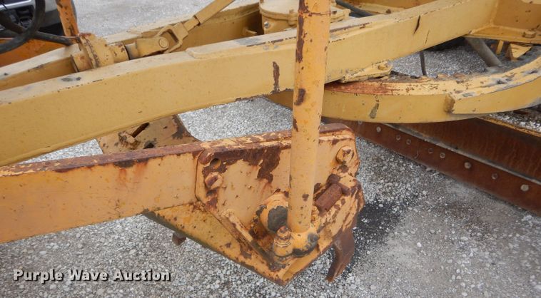 image for item DF3074 1966 Caterpillar 120 rigid frame motor grader