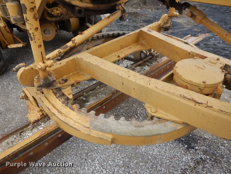 image for item DF3074 1966 Caterpillar 120 rigid frame motor grader