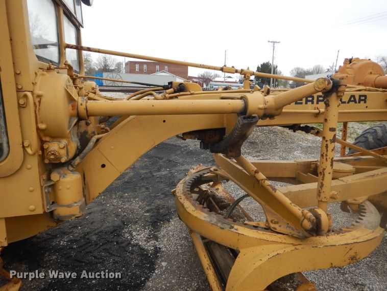 image for item DF3074 1966 Caterpillar 120 rigid frame motor grader