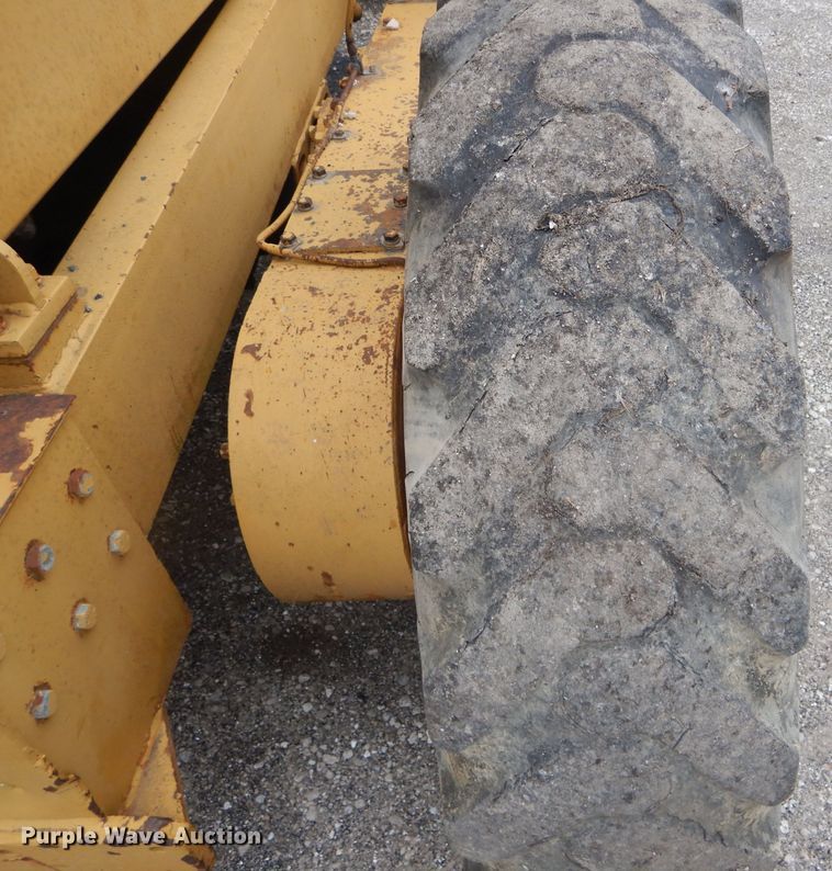 image for item DF3074 1966 Caterpillar 120 rigid frame motor grader