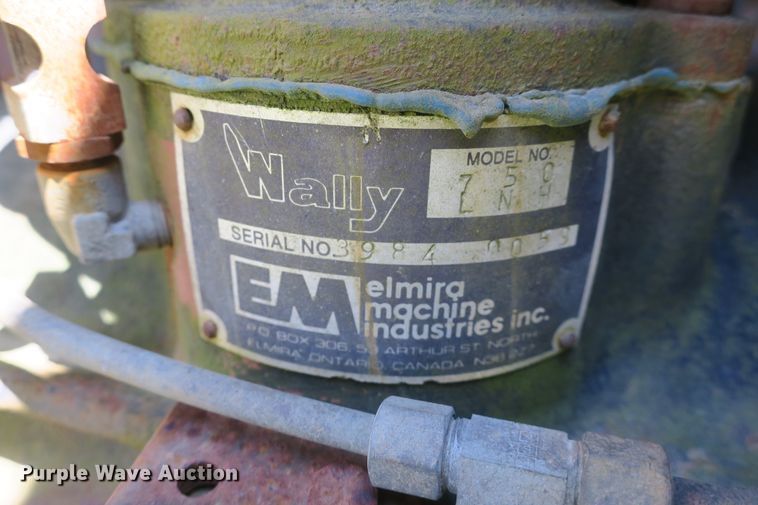 image for item DF5122 1983 GMC 7000 slurry truck