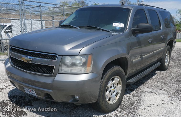 image for item DF5125 2007 Chevrolet Suburban 1500  SUV
