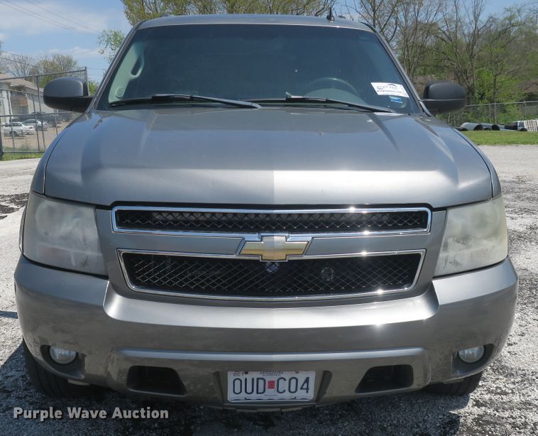 image for item DF5125 2007 Chevrolet Suburban 1500  SUV
