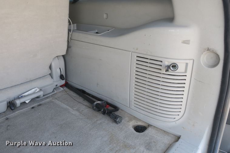 image for item DF5125 2007 Chevrolet Suburban 1500  SUV