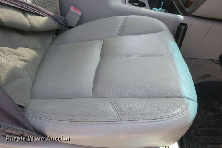 image for item DF5125 2007 Chevrolet Suburban 1500  SUV