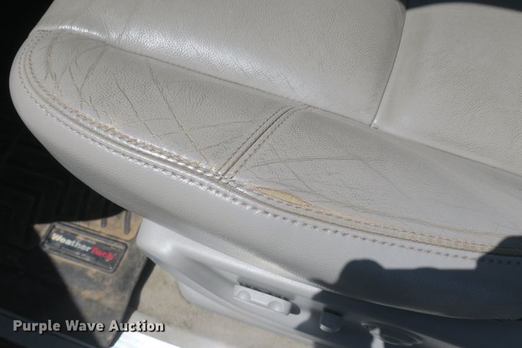 image for item DF5125 2007 Chevrolet Suburban 1500  SUV