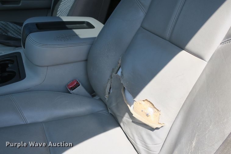 image for item DF5125 2007 Chevrolet Suburban 1500  SUV