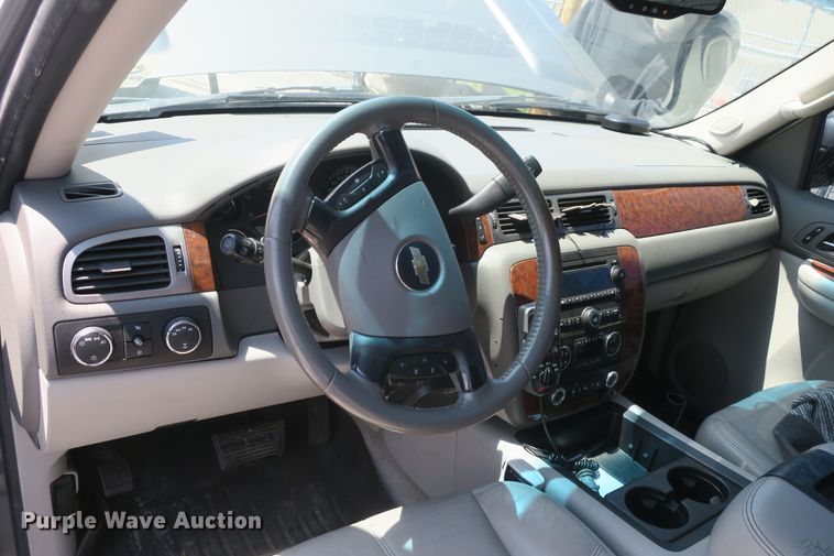 image for item DF5125 2007 Chevrolet Suburban 1500  SUV