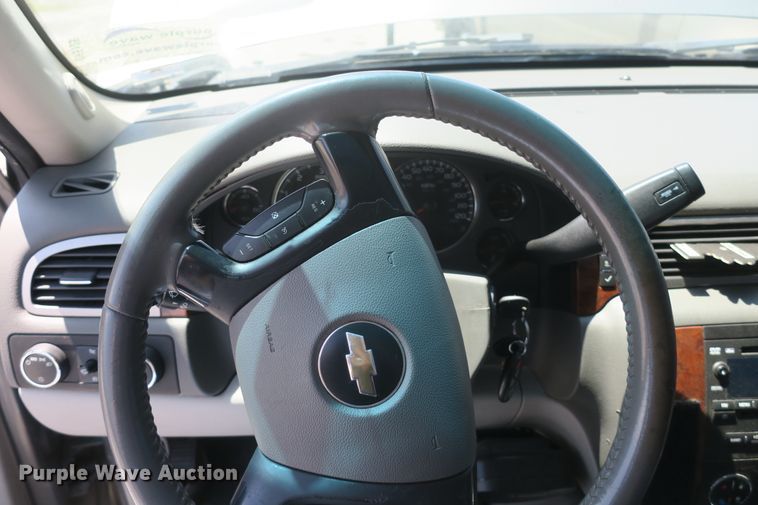 image for item DF5125 2007 Chevrolet Suburban 1500  SUV