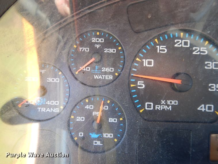 image for item DF6081 2006 International 7400 Crew Cab dump truck