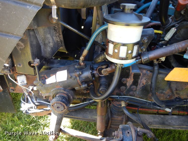 image for item DF6081 2006 International 7400 Crew Cab dump truck