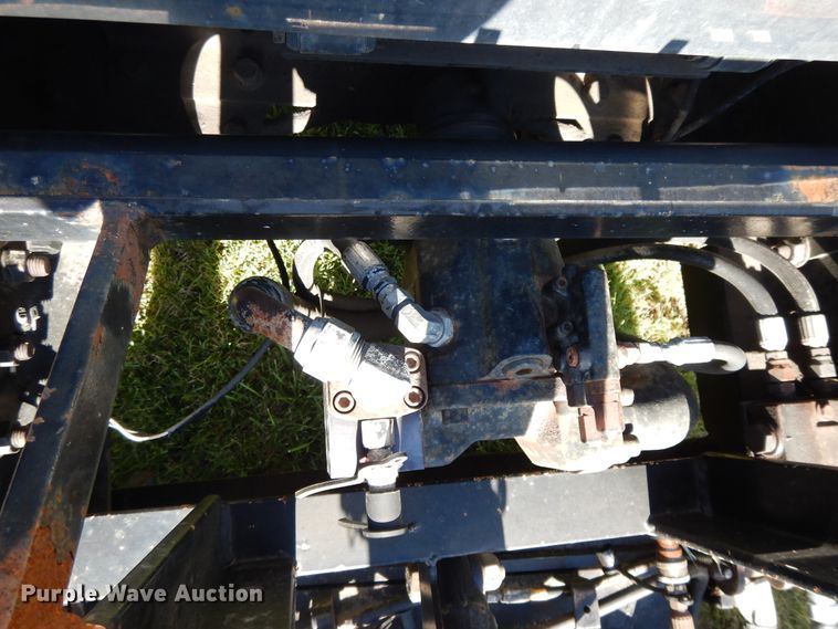 image for item DF6081 2006 International 7400 Crew Cab dump truck