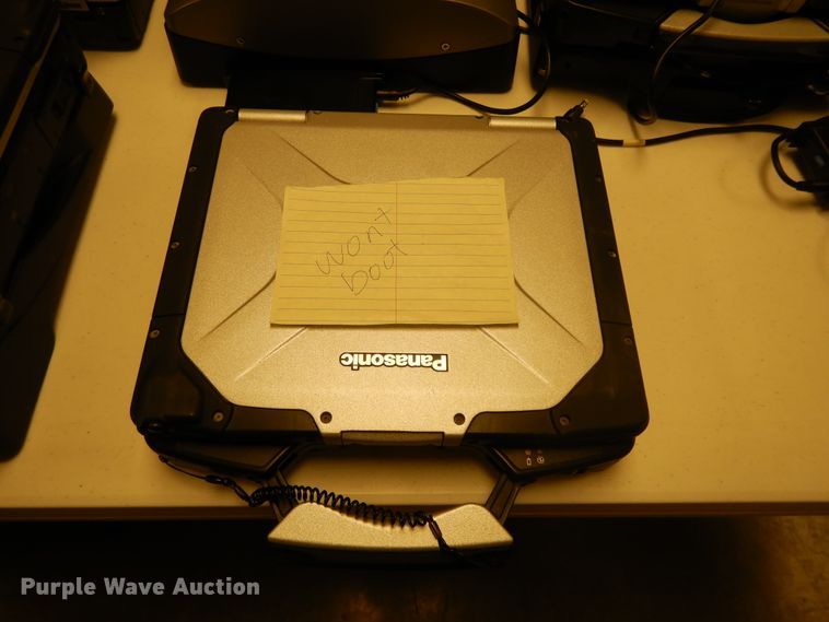 image for item DF6082 (16) Panasonic Touchbook laptop computers