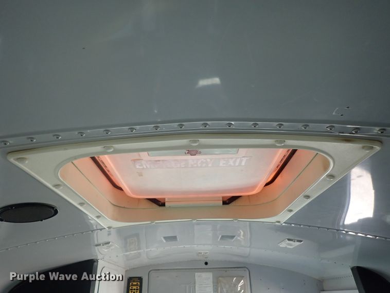 image for item DG3092 2000 GMC Savana G3500 Thomas school bus