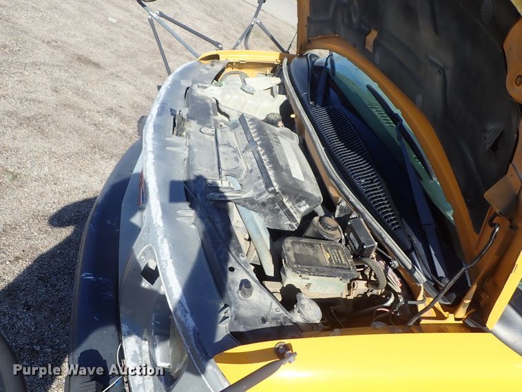 image for item DG3092 2000 GMC Savana G3500 Thomas school bus