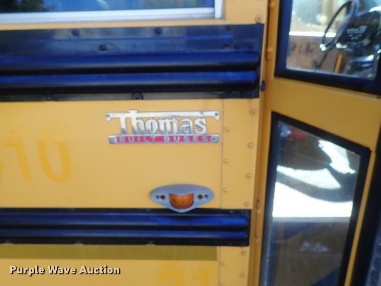 image for item DG3092 2000 GMC Savana G3500 Thomas school bus