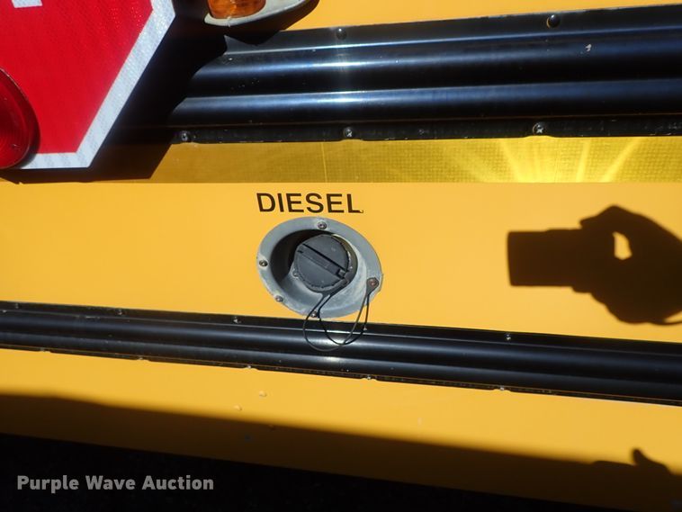 image for item DG3092 2000 GMC Savana G3500 Thomas school bus