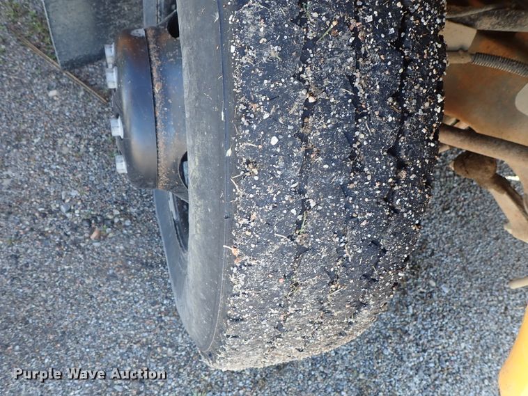 image for item DG3092 2000 GMC Savana G3500 Thomas school bus