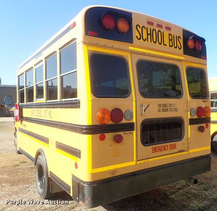 image for item DG3093 2007 Ford E450 Bluebird school bus
