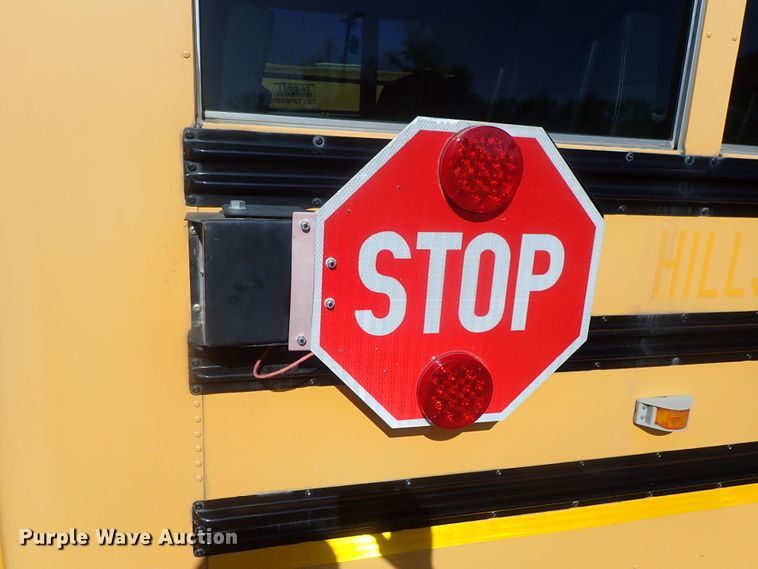 image for item DG3093 2007 Ford E450 Bluebird school bus