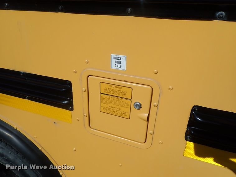 image for item DG3093 2007 Ford E450 Bluebird school bus