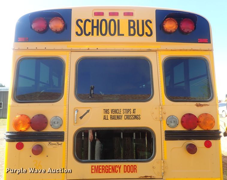 image for item DG3093 2007 Ford E450 Bluebird school bus
