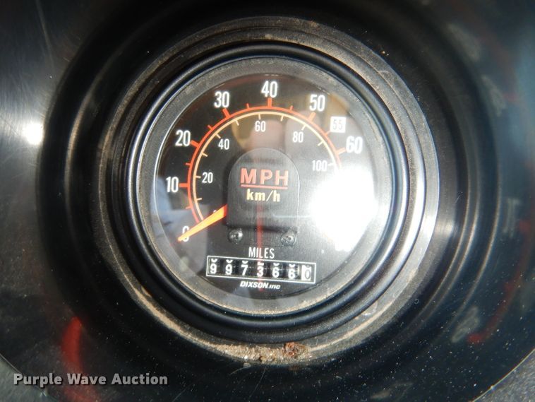 image for item DG5948 1989 MCI 102A3 coach bus