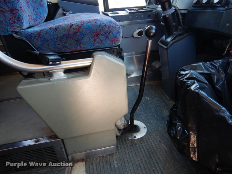 image for item DG5948 1989 MCI 102A3 coach bus